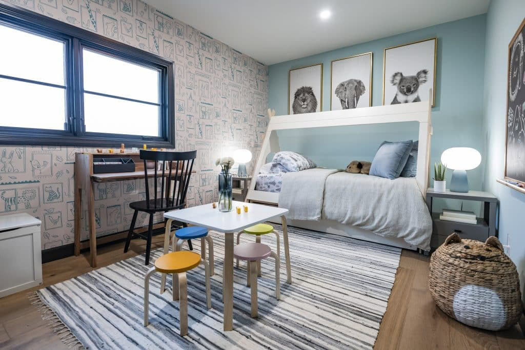 modern-childrens-bedroom-with-animal-theme