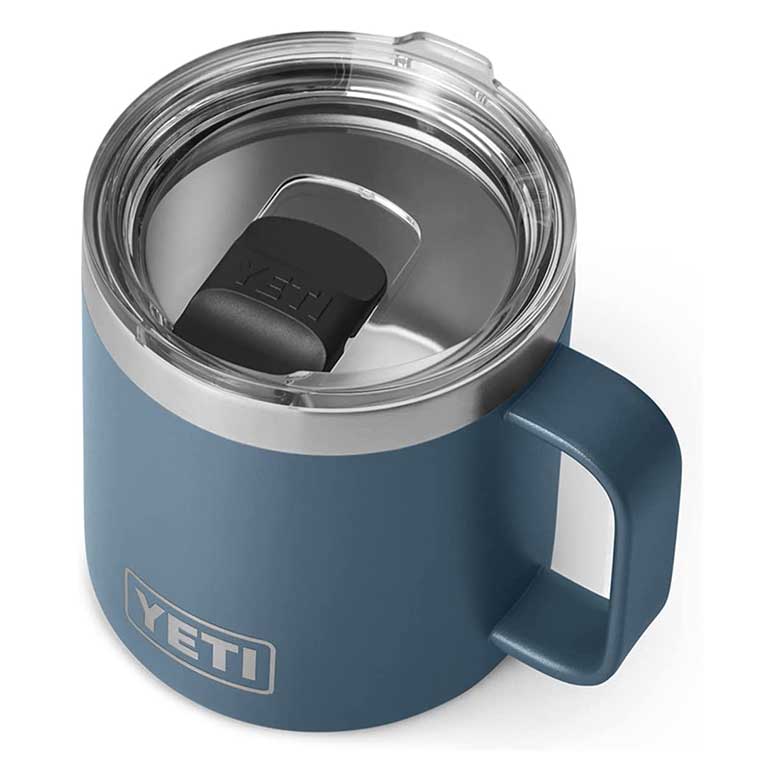 Blue YETI insulated mug with a clear lid and black magnetic slider
