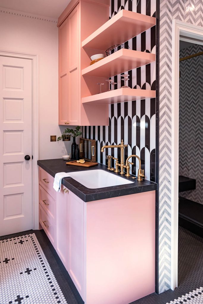 pink sink in jonathan and zooey's guest house