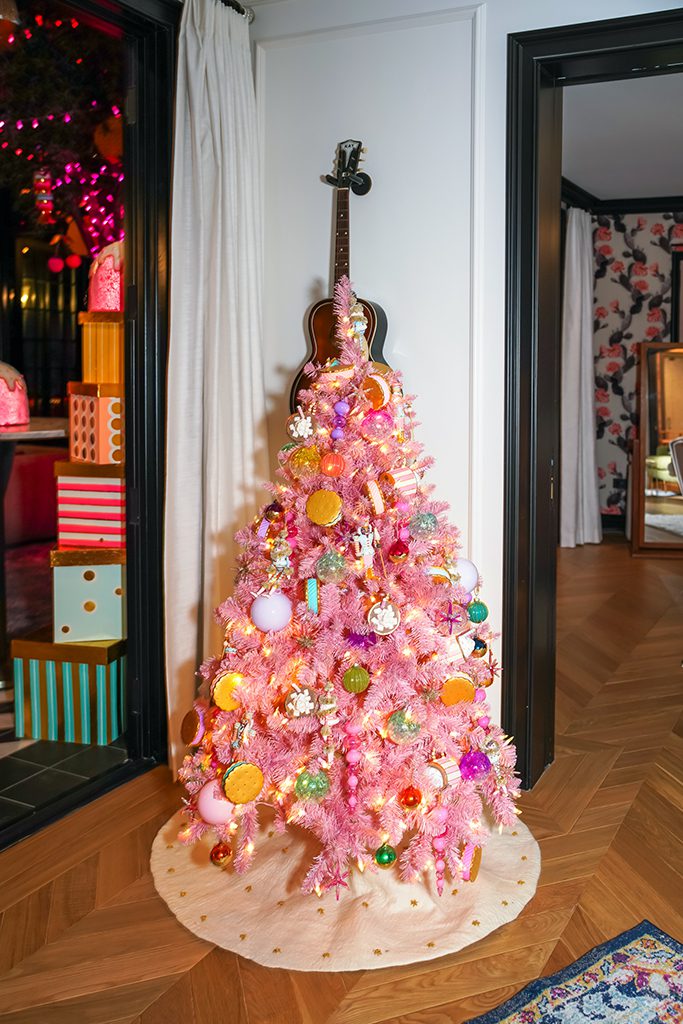 jonathan and zooey christmas tree