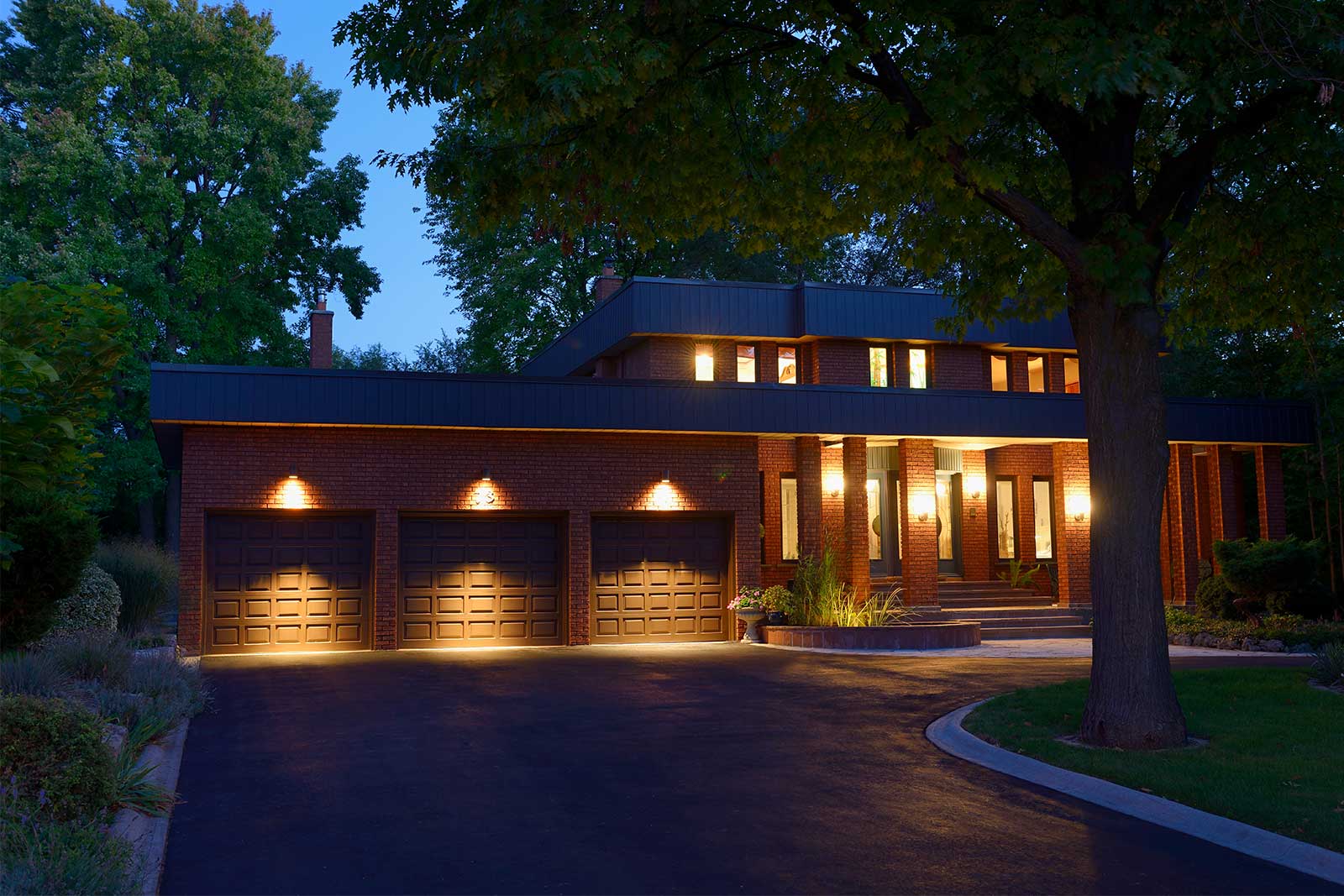curb appeal lighting