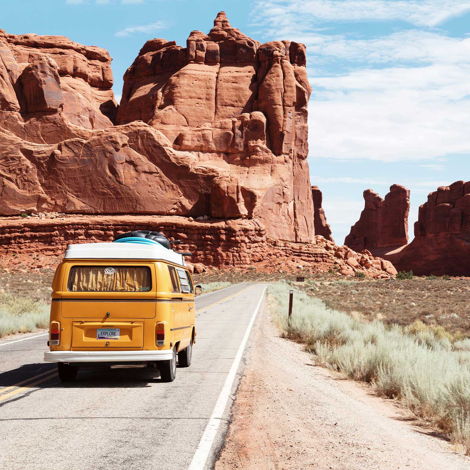 10 Fun Road Trip Games to Play in the Car