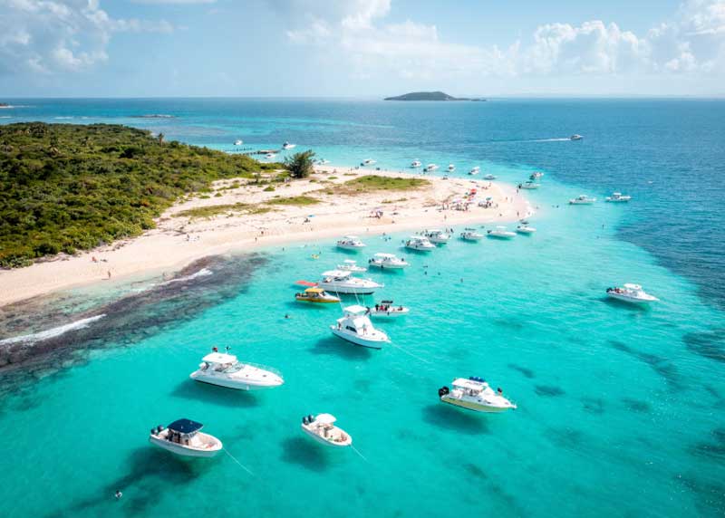 cayo icacos puerto rico beaches with clear waters and boats