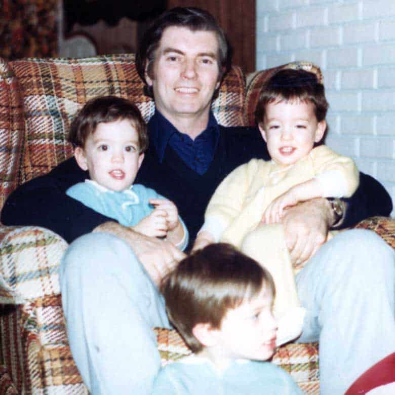 drew and jonathan scott with brother jd scott and dad jim