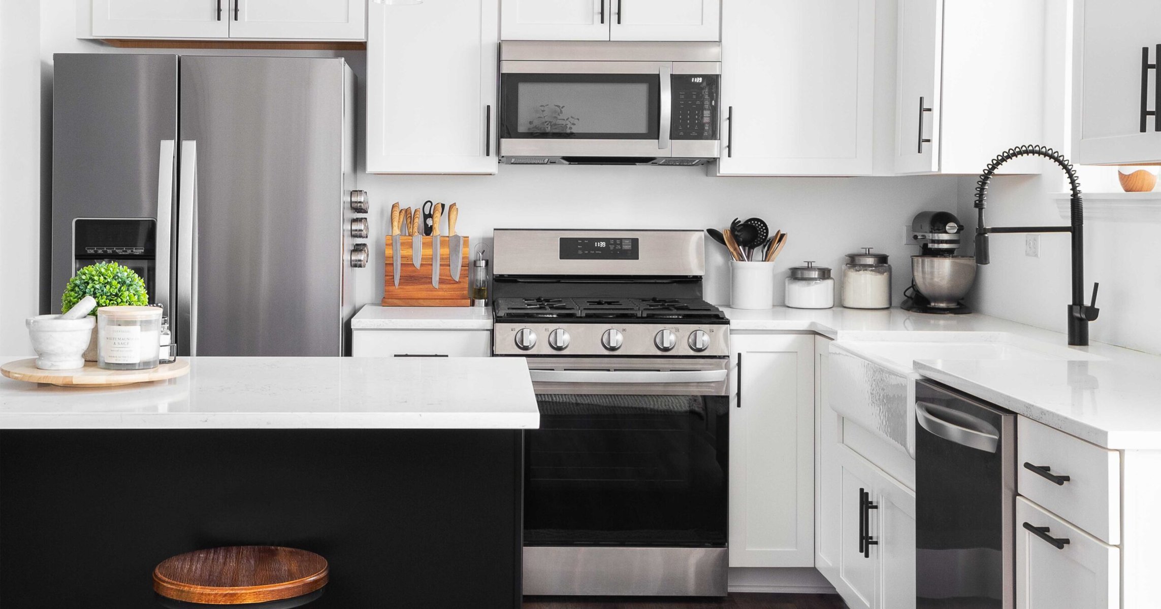 laundry room organization