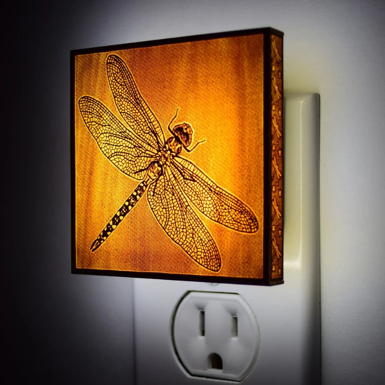 dragonfly plug in nightlight