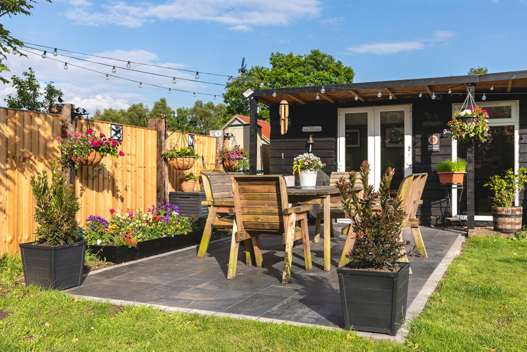 patio design ideas with pavers