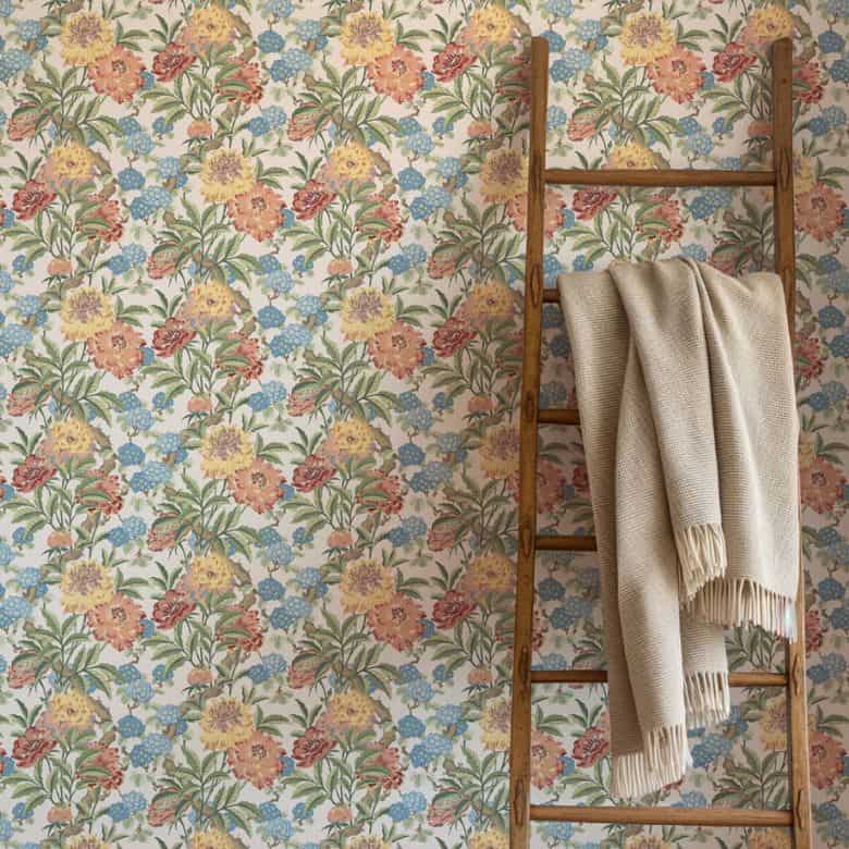 Mutlicolored Garden Floral Wallpaper
