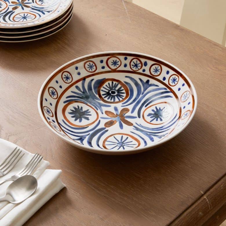 Nilak Illustrated Stoneware Serving Bowl