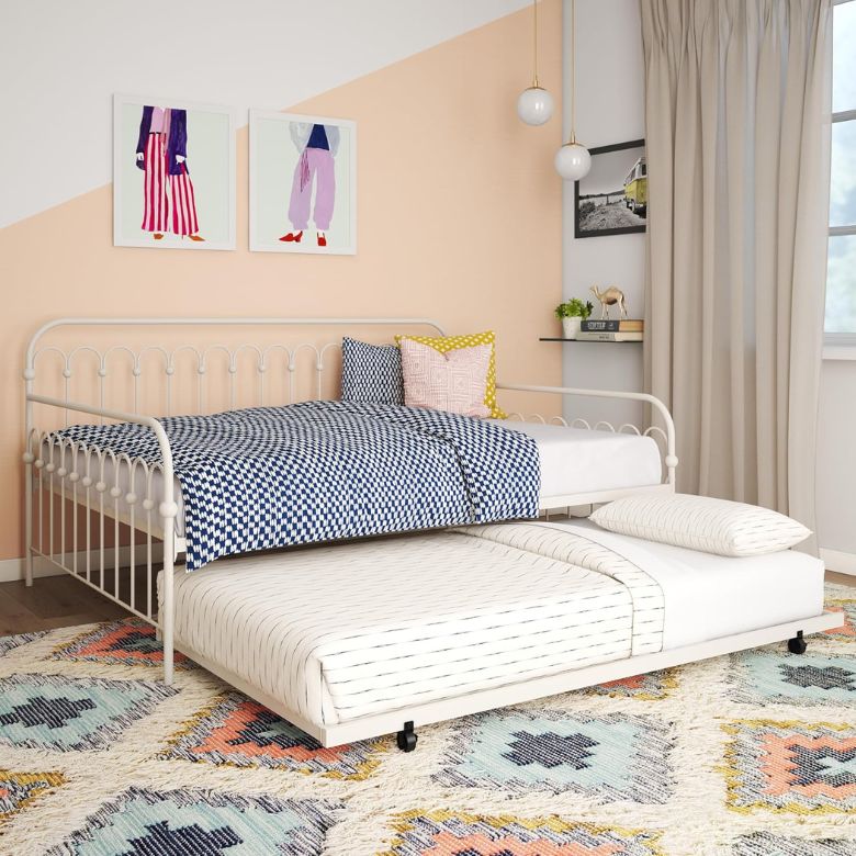 White Full Metal Daybed with Twin Trundle Bed