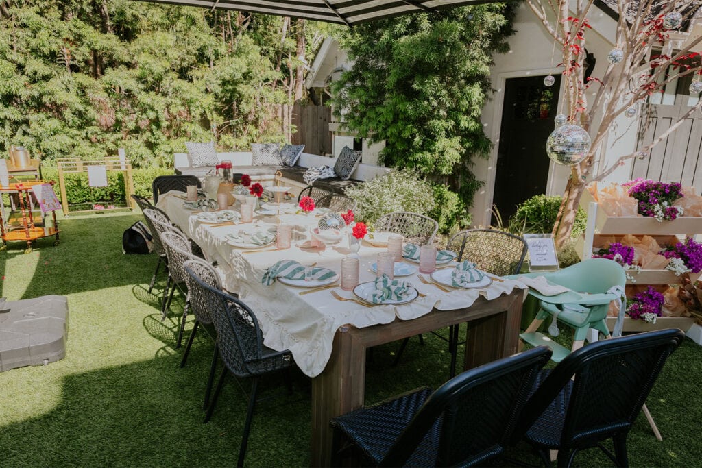 kids birthday party dinner table ideas