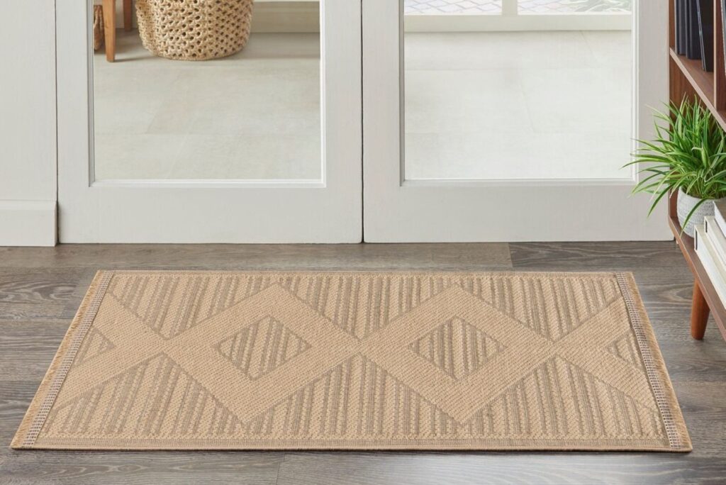 geometric diamond patterned doormat