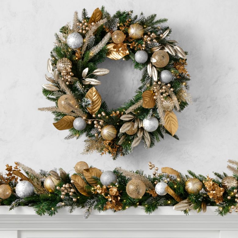 Gilded Champagne Ornament Pre-Lit Faux Wreath