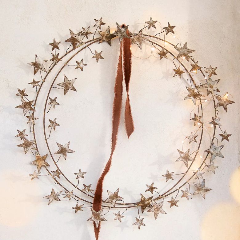 Aged Iron Star Wreath