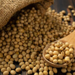 Innovative soy supply expected to cut broiler feed emissions