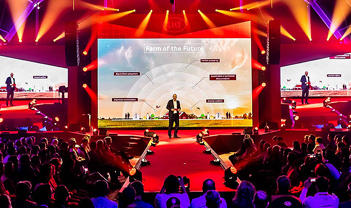 Lely presents vision Farm of the Future 2035