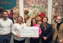 MIAVIT contributes €5,000 to animal health and development work