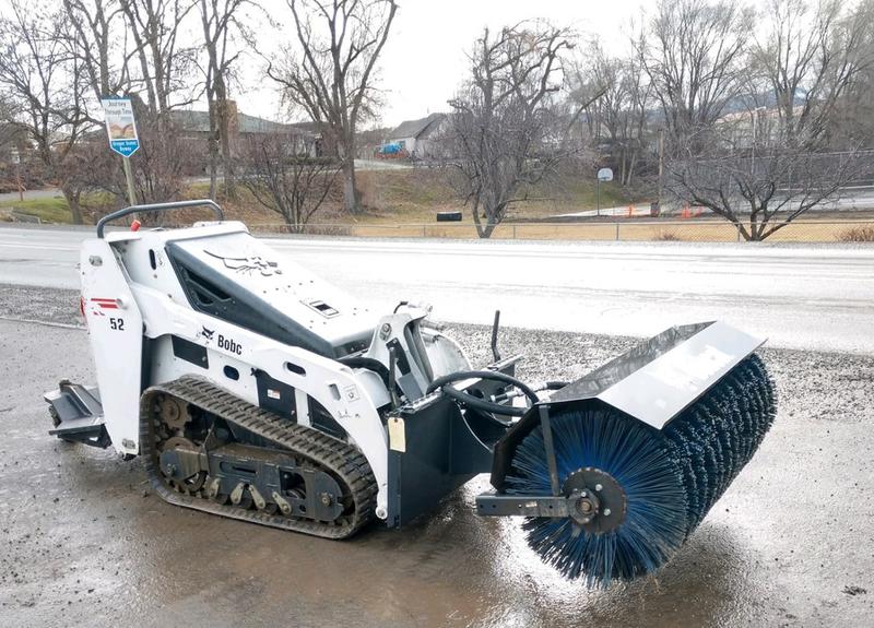 Street Sweeper for Parking Lot and Road Cleaning.