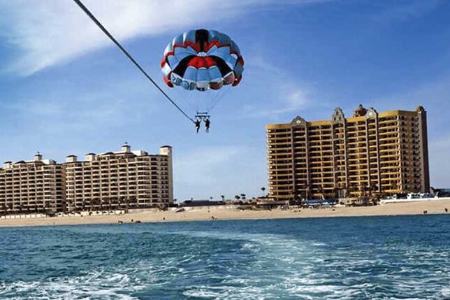 Parasailing-Activities-Pueto-Penasco1-hi-med-lo Parasailing-Activities-Pueto-Penasco1-hi-med-lo