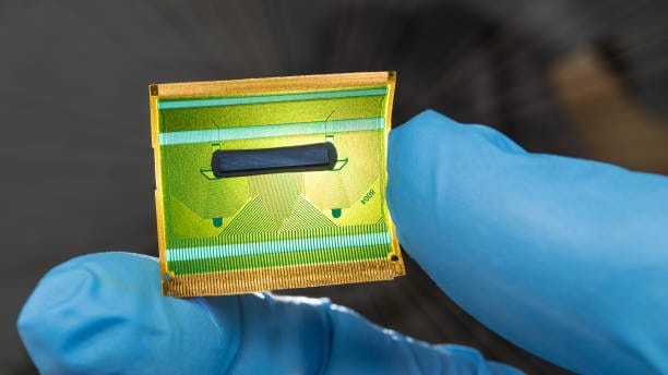 Envelope Tracking Chips
