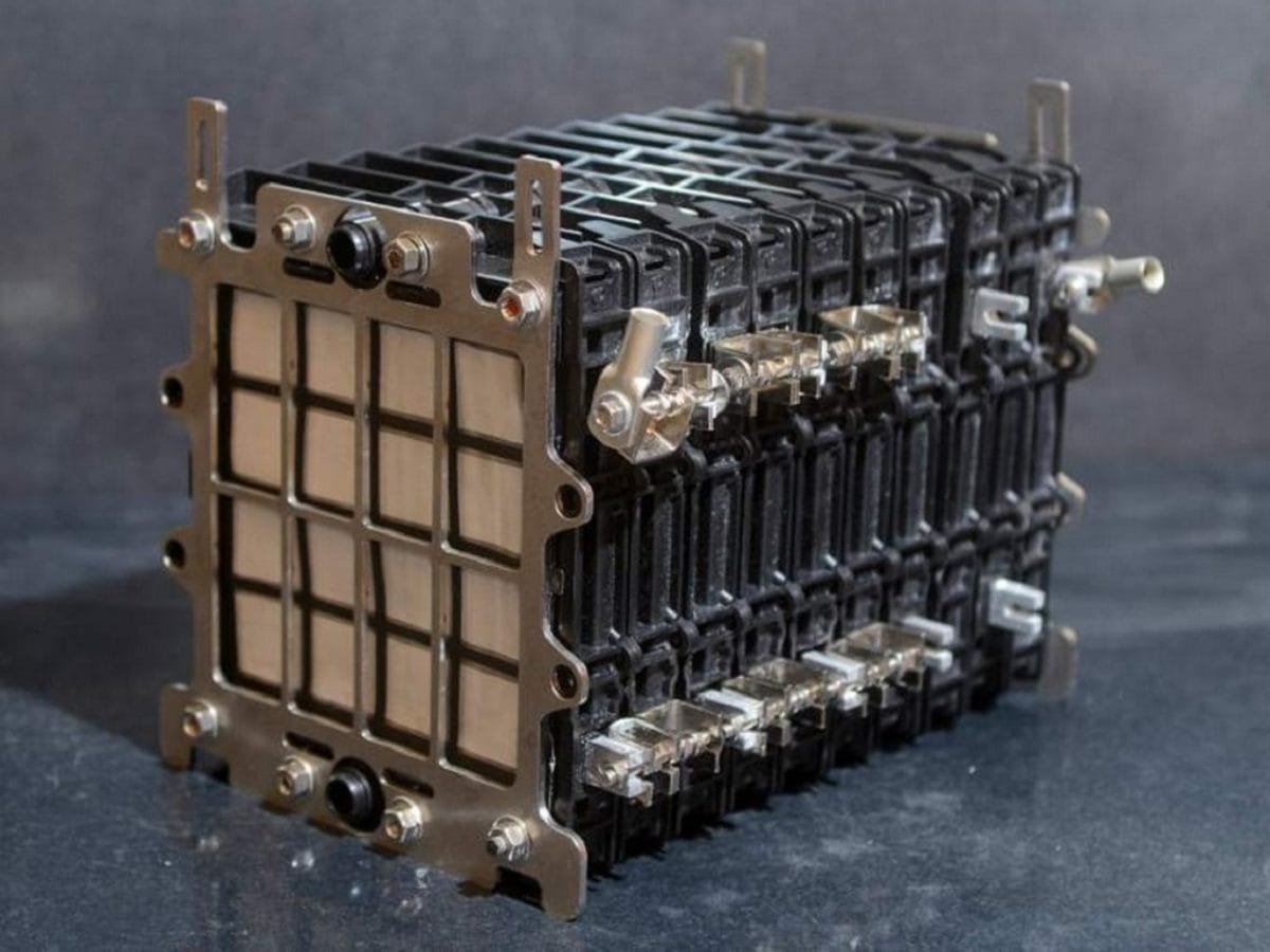 Aluminium-Air-Battery-1200x900