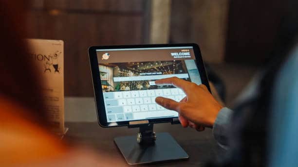 China Online Booking Software Market Trends: Emerging Innovations and Dynamics