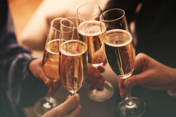 Champagne Market Innovations: Trends and Strategic Opportunities
