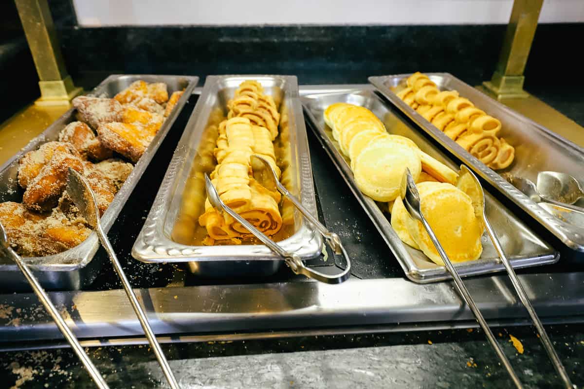 puffy French Toast and Mickey shaped waffles on the Crystal Palace Breakfast Buffet