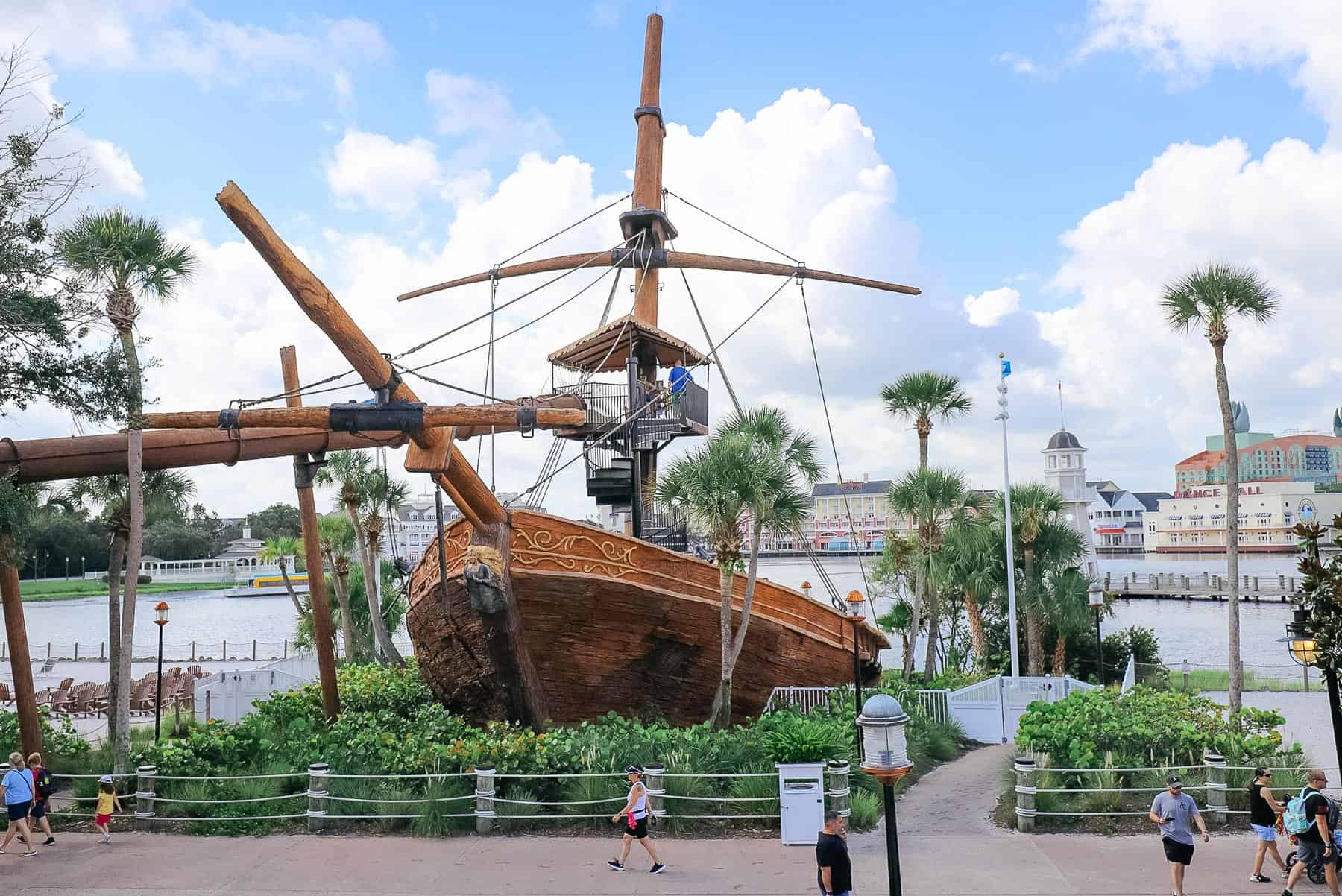 The shipwreck slide at Disney's Beach Club