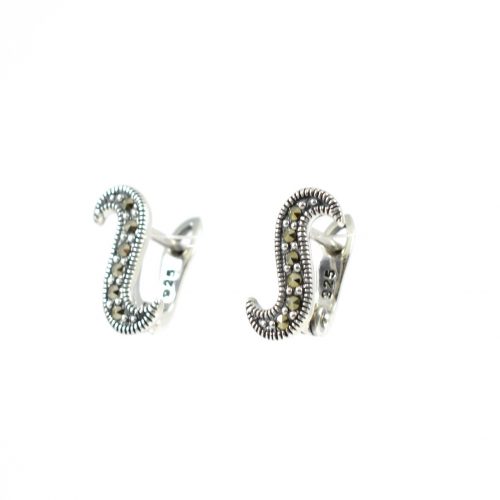 Παραδοσιακά σκουλαρίκια