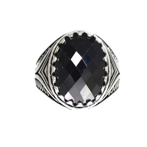 Ασημένιο 925 δαχτυλίδι με μαύρο ζιργκόν