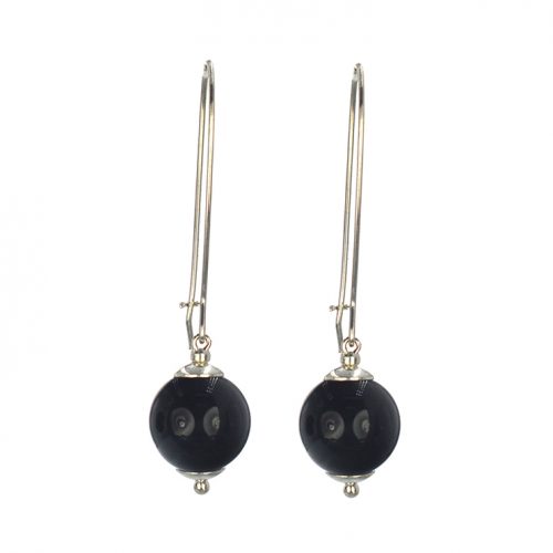 Ασημένια 925 σκουλαρίκια με μαύρες χάντρες