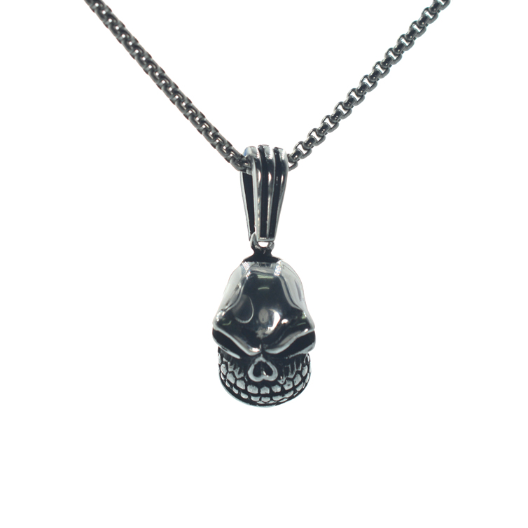 Ασημένιο 925 αντρικό μενταγιόν με νεκροκεφαλή