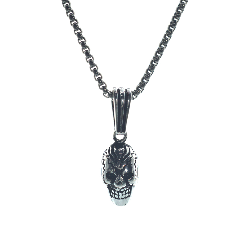 Ασημένιο 925 αντρικό μενταγιόν με νεκροκεφαλή