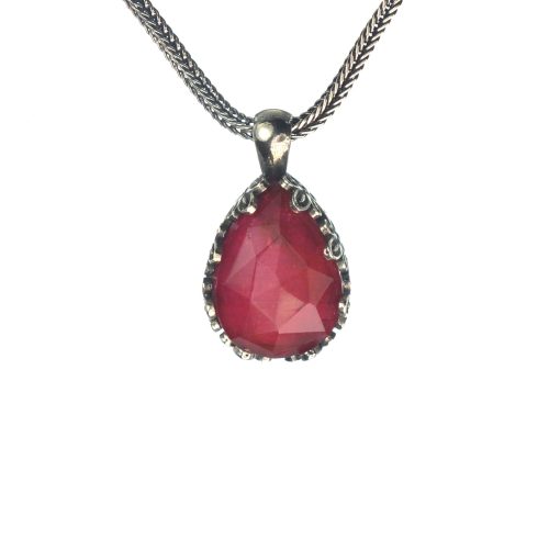 Ασημένιο 925 μενταγιόν με ρουμπίνι
