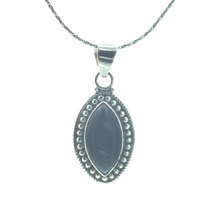 Ασημένιο μενταγιόν 925 με όνυχα