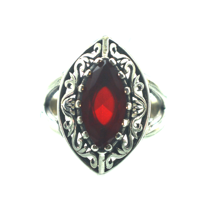 Ασημένιο 925 σκαλιστό δαχτυλίδι με ζιργκόν