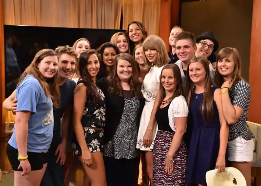 esperienze per i fan: Taylor Swift invita i fan a casa sua