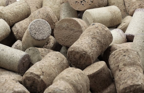 A variety of wine corks in different shapes and sizes, perfect for crafting and creative projects. Ideal for reuse and eco-friendly activities, inspiring imaginative DIY ideas for children and adults alike.