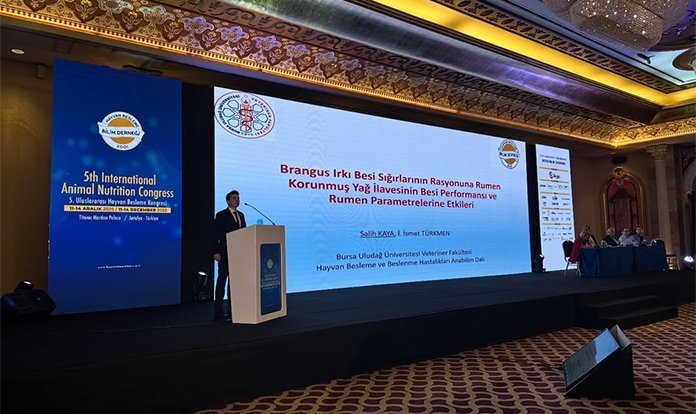 Hayvancılık sektörü ve akademi, Antalya’da hayvan besleme kongresinde buluştu