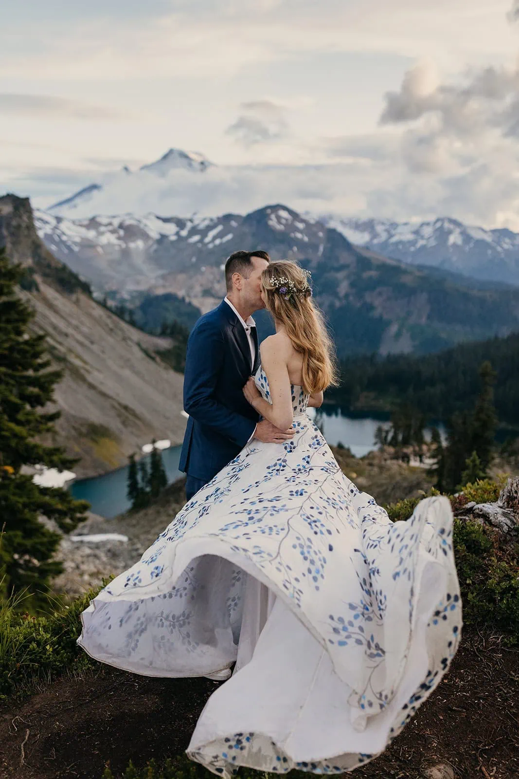 The Best Elopement Wedding Dresses