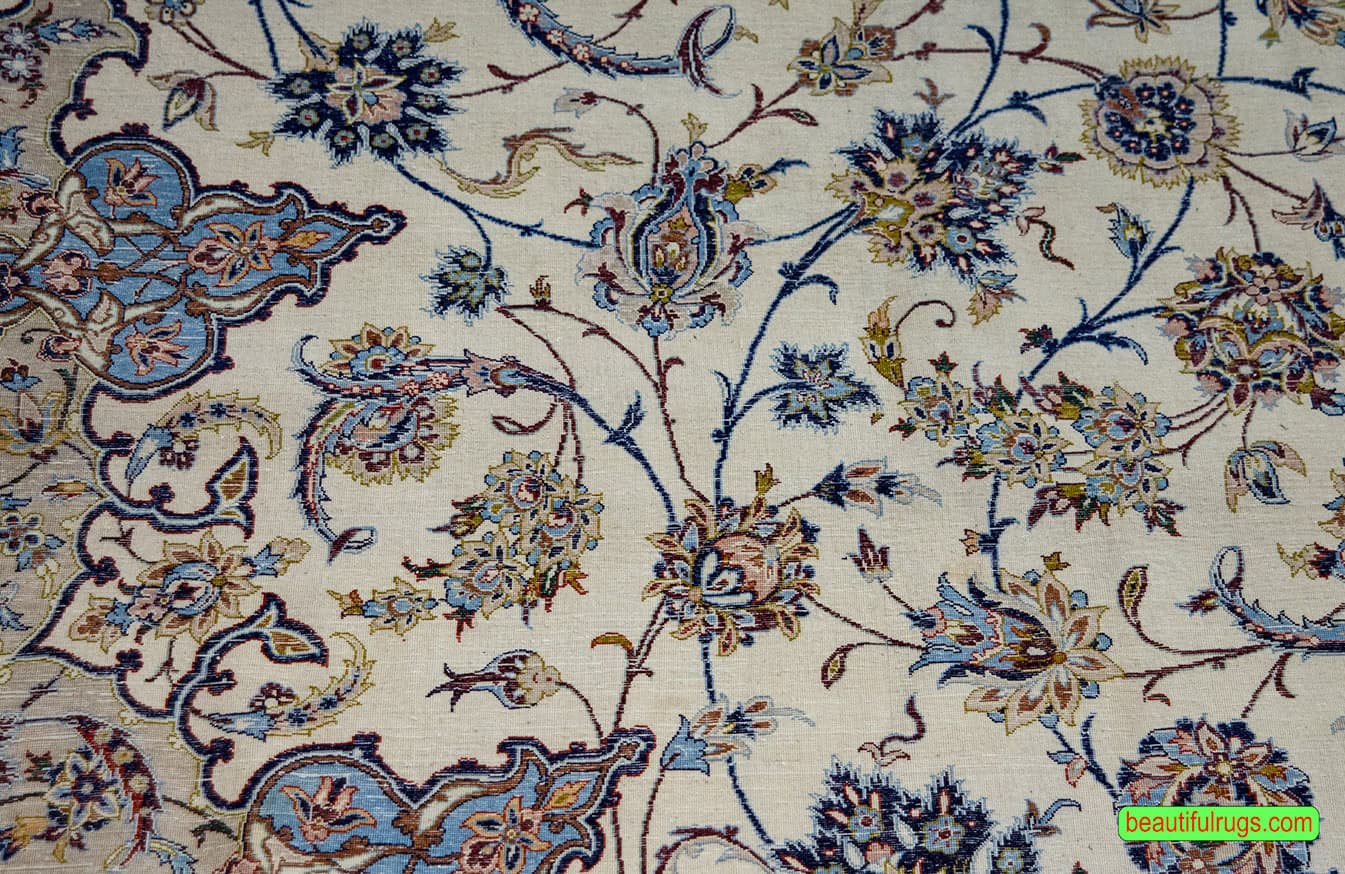 Large Persian Isfahan rug, beige and blue color. Size 11.7x16.8