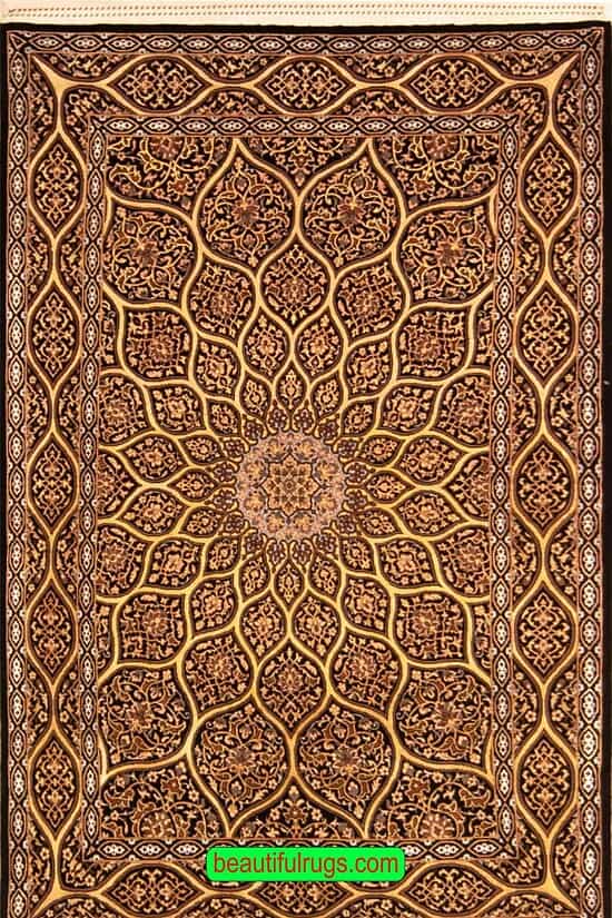 Persian Isfahan rug Gonbad, dome design with black and gold colors. Size 3.5x5.4