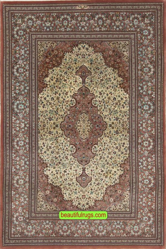High quality hand knotted Persian Qum rug in beige color. Size 5.3x8.