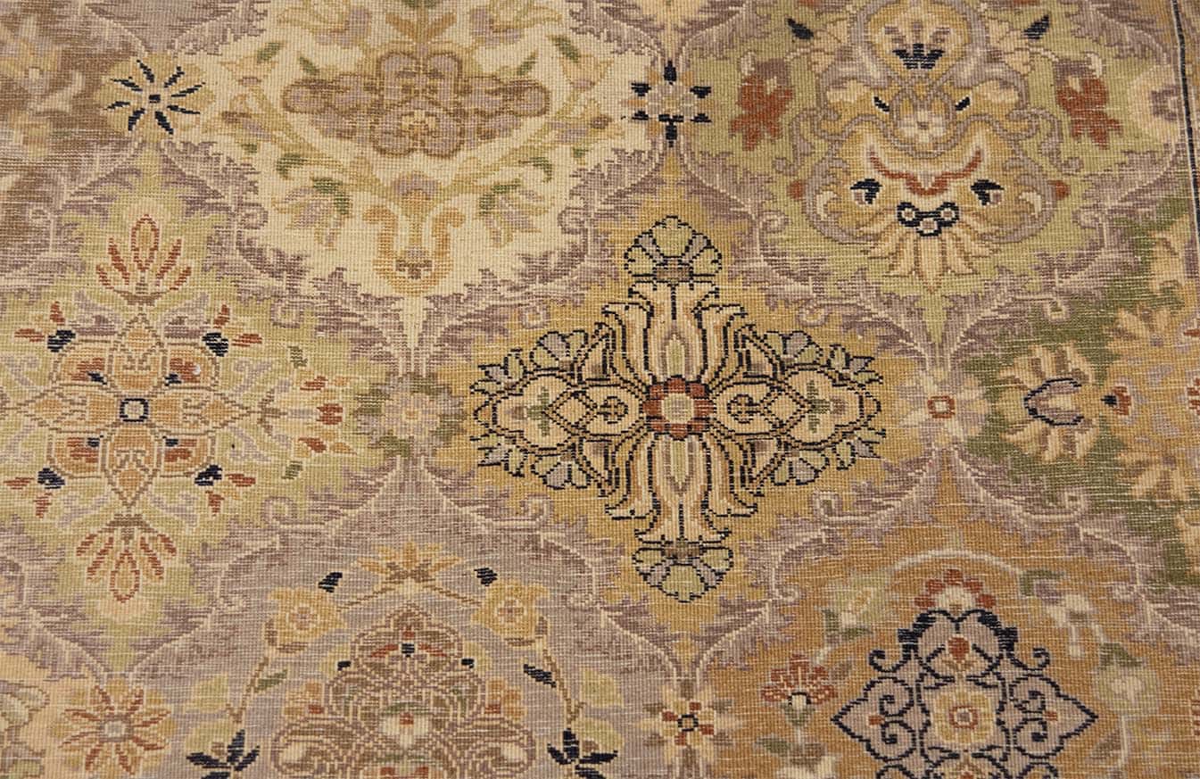 Oriental rug online. hand knotted wool oriental rug made in Pakistan with pastel and earth tone colors. Size 3.1x4.10.