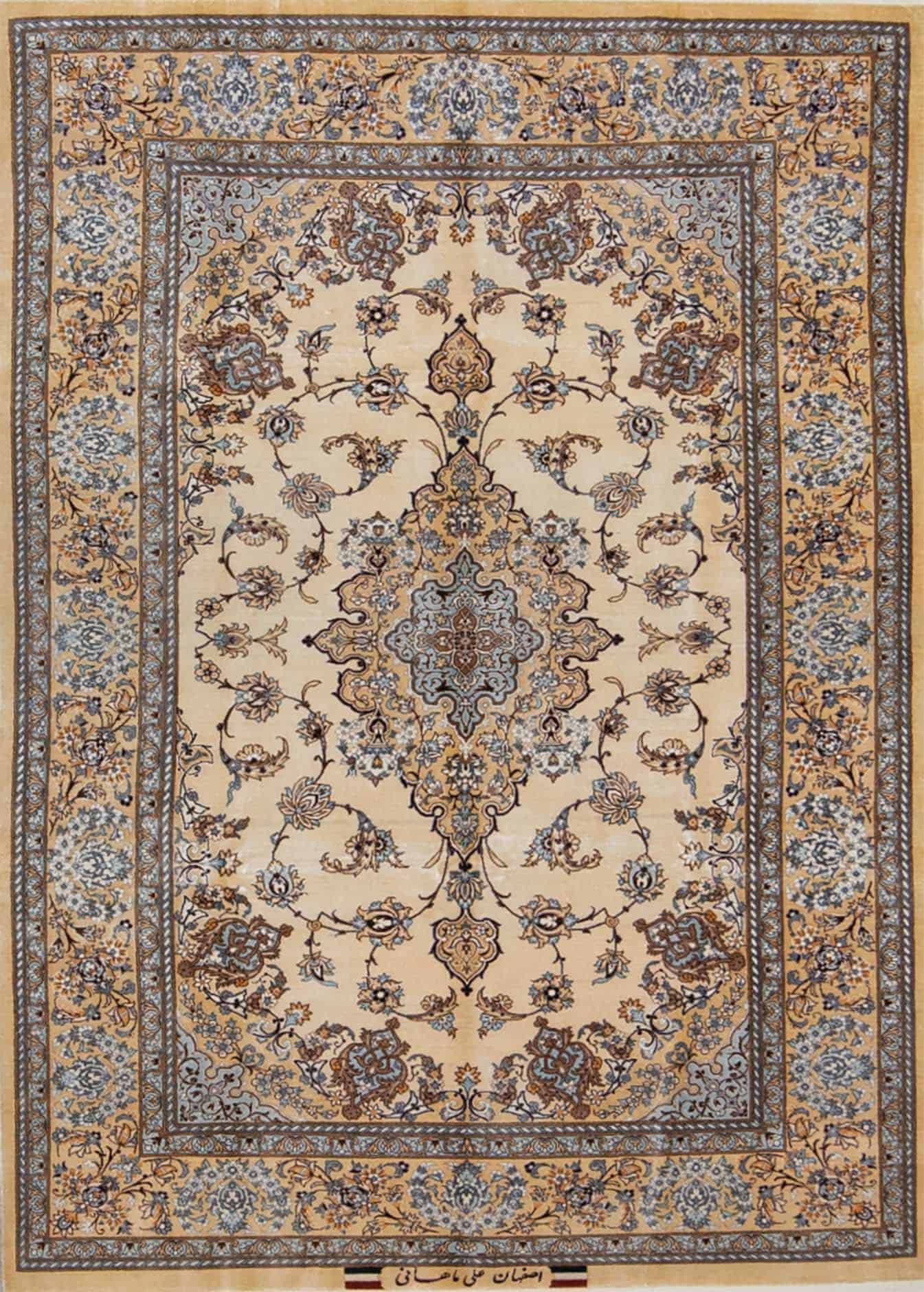 Hand knotted Persian Isfahan pastel rug made of pure silk. Size 3.7x5.8.