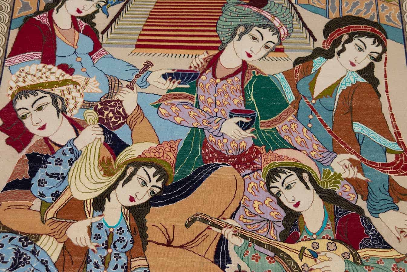 Rug wall hanging, handmade Persian Isfahan rug. Size 2.9x4.4.