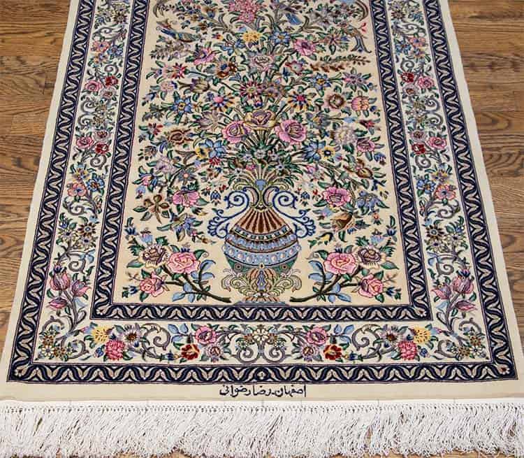 Isfahan rugs, hand woven Persian Isfahan rug, floral style with vase in beige and rose colors. Size 2.9x4.4