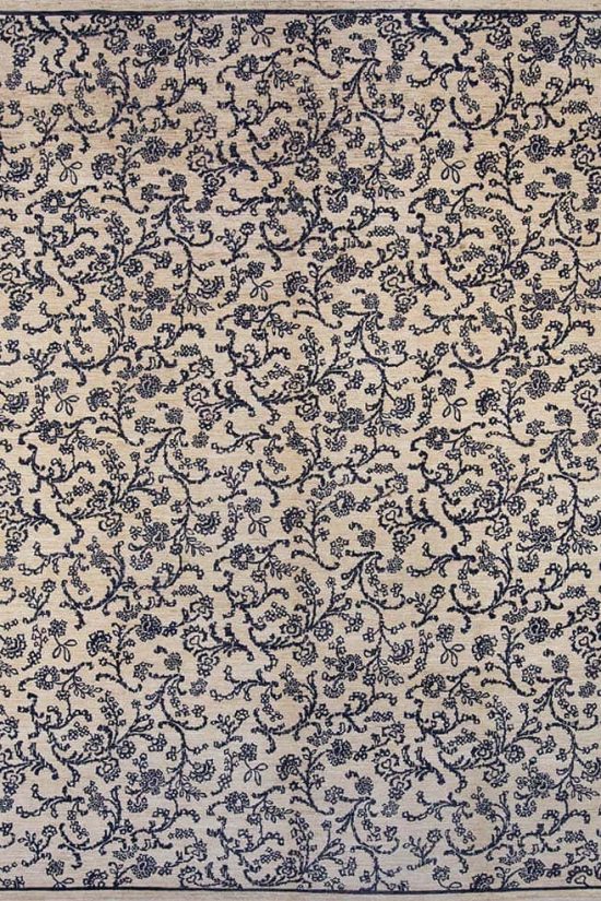 Borderless 9x12 rug in floral modern style in pastel and purplish charcoal gray made of wool.