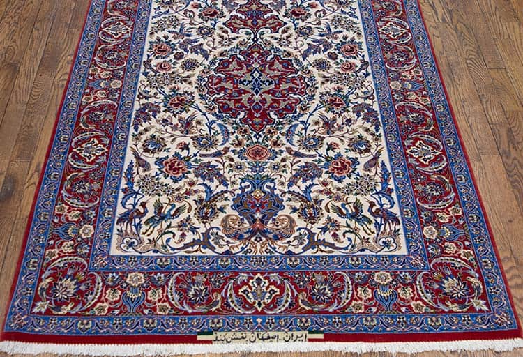 Small rug with beige and red, Persian Isfahan rug made of the finest Japanese kork wool and silk. Size 3.10x5.9.
